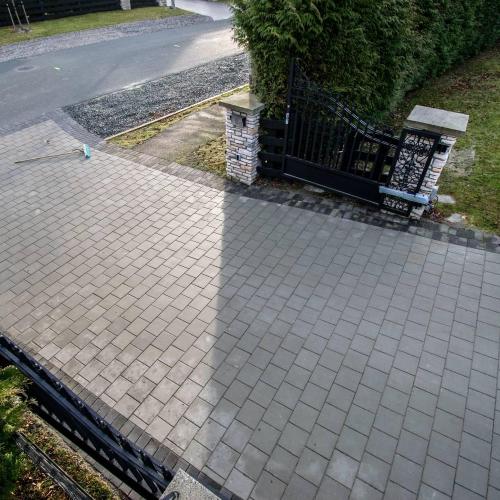  | 3,000 sq. ft. paving stone driveway construction project | Pavers / Paving Stone Installations 
